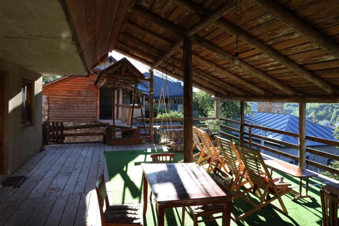 Mestialux Guesthouse Exteriér fotografie