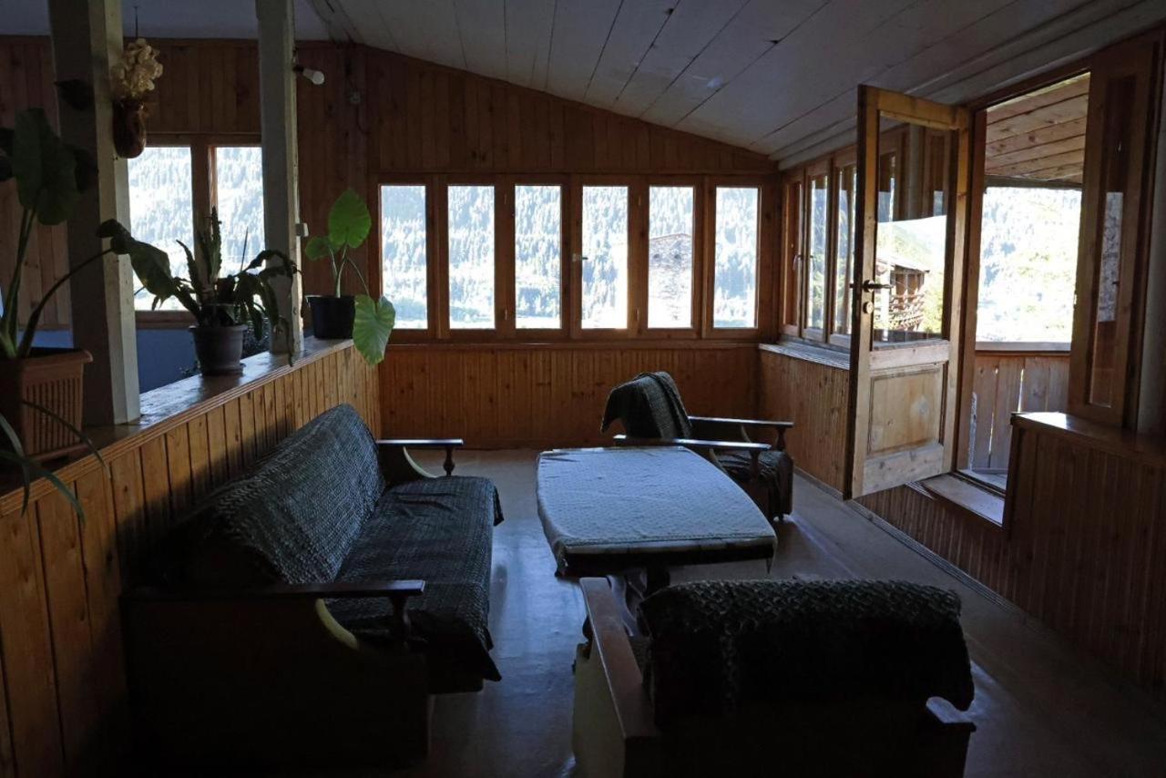 Mestialux Guesthouse Exteriér fotografie