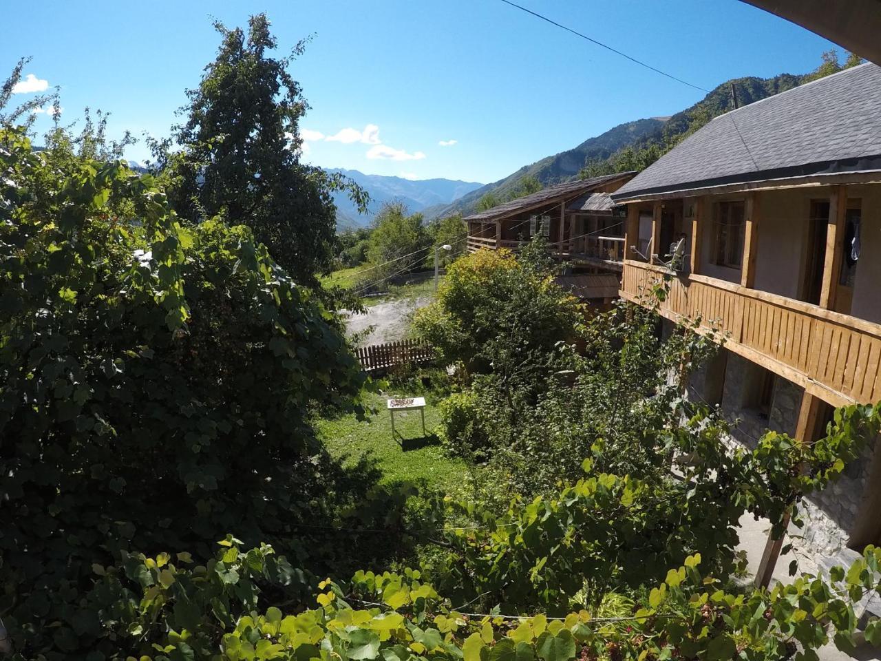 Mestialux Guesthouse Exteriér fotografie