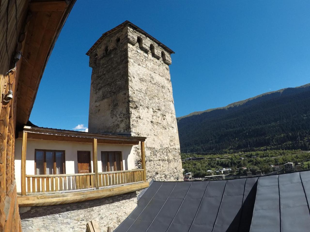 Mestialux Guesthouse Exteriér fotografie